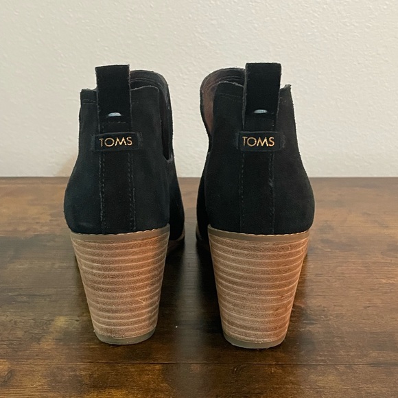 Toms Black Suede Wedge Ankle Boots Size 9W - Picture 4 of 8